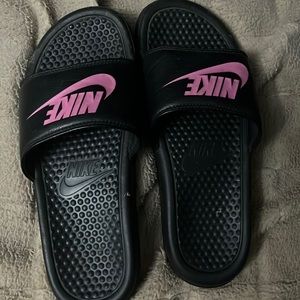 Nike slides